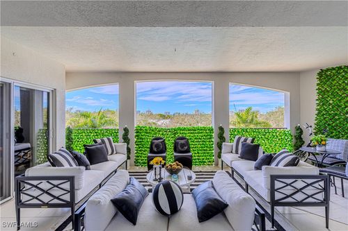 ph-400-1100 Pine Ridge Rd, NAPLES, FL, 34108-8925 | Card Image