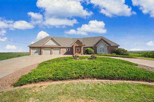 3380 Scenic Slope Rd, Salina, KS, 67401-9499 | Card Image