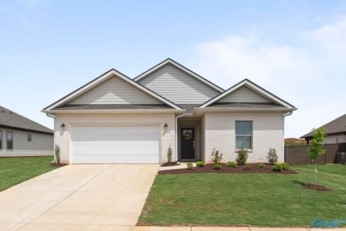 302 Shangrila Way, Meridianville, AL, 35759-1112 | Card Image