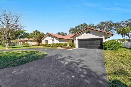 8419 Nw 55th Ct, Coral Springs, FL, 33067-2828 | Card Image
