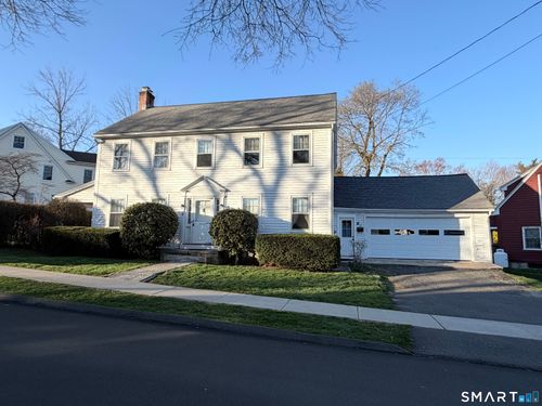 55 Moore Ave, Naugatuck, CT, 06770-3910 | Card Image