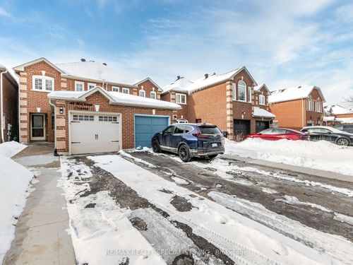 46 Mccleave Cres, Brampton, ON, L6Y4Z5 | Card Image