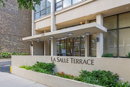 apt-603-1540 N La Salle Dr, Chicago, IL, 60610-1377 | Card Image
