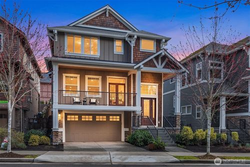 474 5th Ave Ne, Issaquah, WA, 98029-5017 | Card Image