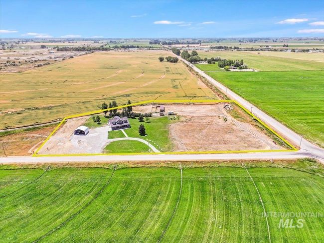 294 N 950 E, House other with 4 bedrooms, 3 bathrooms and 2 parking in Declo ID | Image 43