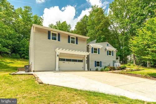 2044 Coast Guard Dr, STAFFORD, VA, 22554-2514 | Card Image