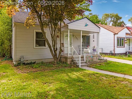 17381 Five Points St, Redford, MI, 48240-2121 | Card Image