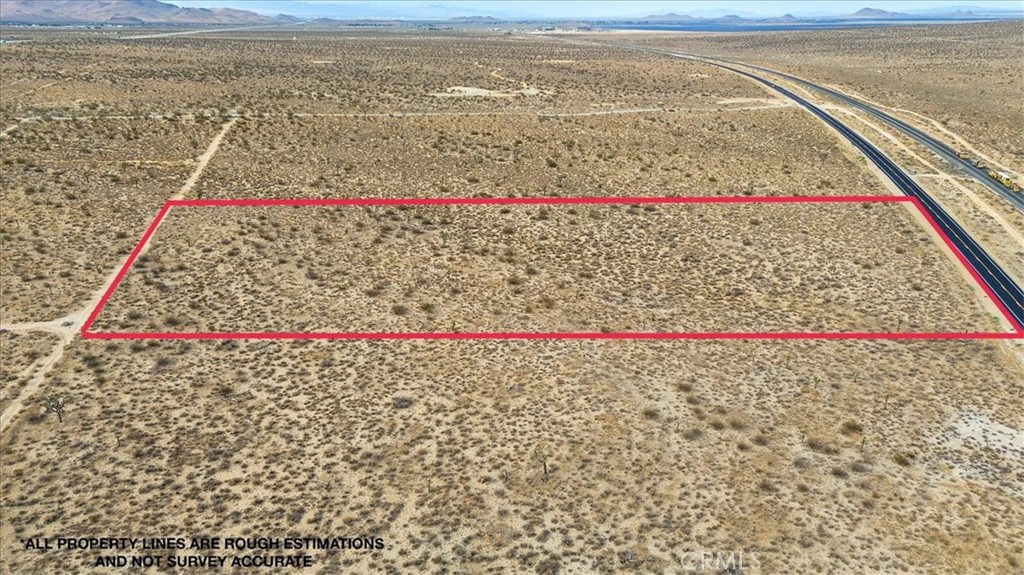 Land in Rosamond 4