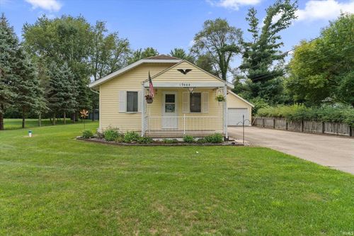 19444 Greenacre St, South Bend, IN, 46637-2100 | Card Image