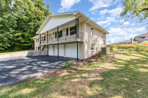 213 W French St, Elizabethtown, KY, 42701-1901 | Card Image