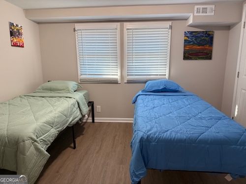 2297 Rockbridge Rd, Stone Mountain, GA, 30087-3519 | Card Image