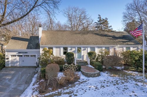 52 Linden Dr, Cohasset, MA, 02025 | Card Image