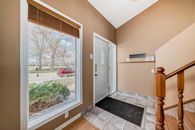 72 Parkwood Crescent, Home with 4 bedrooms, 2 bathrooms and 2 parking in Strathmore AB | Image 4