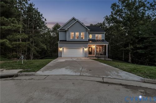 4200 River Vista Ln, Hopewell, VA, 23860-1682 | Card Image