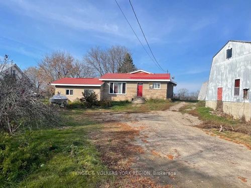 1546 County Rd 2 Rd, Front of Yonge, ON, K0E1R0 | Card Image