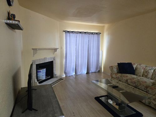 apt-2206-8405 Wilcrest Dr, Houston, TX, 77072-4319 | Card Image