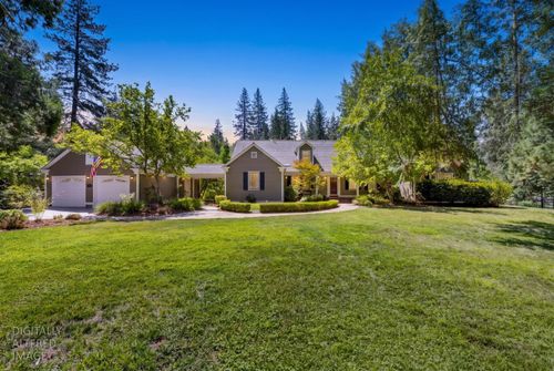 983 Coyote Hill Rd, Colfax, CA, 95713-9230 | Card Image