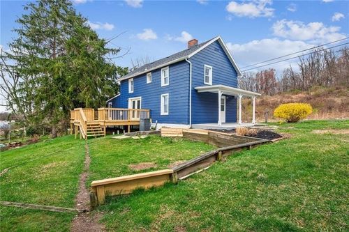 3004 Bushy Run Rd, Jeannette, PA, 15644-4546 | Card Image