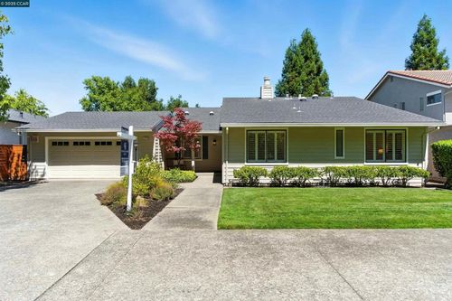 1725 Spyglass Ln, Moraga, CA, 94556-1038 | Card Image