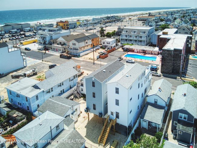 46 Dupont Ave, House other with 5 bedrooms, 4 bathrooms and null parking in Seaside Heights NJ | Image 9