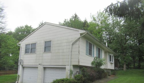 5 Peace Dr, Middletown, NY, 10941-1510 | Card Image