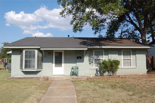 1808 Western Park Dr, Dallas, TX, 75211-7739 | Card Image