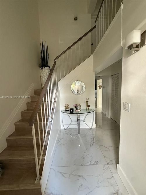 14273 Kendale Lakes Cir, Miami, FL, 33183 | Card Image