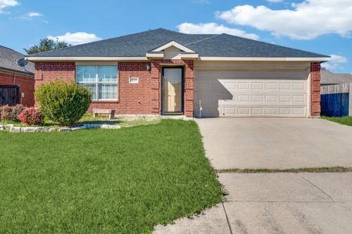 10429 Aransas Dr, Fort Worth, TX, 76131-3919 | Card Image