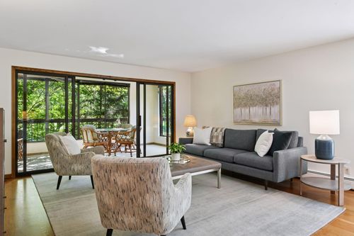 apt-107-7250 Lewis Ridge Pkwy, Edina, MN, 55439-1936 | Card Image