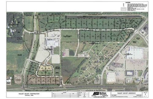 2460 Lillian Way, Clinton, IA, 52732 | Card Image