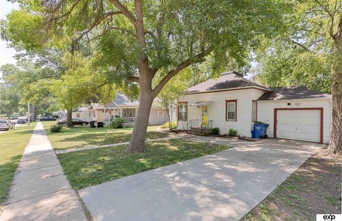 2313 S 11th St, Lincoln, NE, 68502-3504 | Card Image