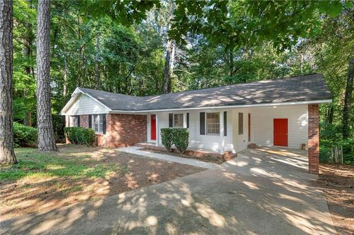 260 Pinehurst Dr, Stockbridge, GA, 30281-3841 | Card Image