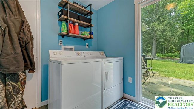 225 Creek Rd, House other with 2 bedrooms, 1 bathrooms and null parking in Greentown PA | Image 25