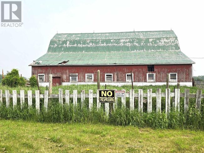 4893 Old Highway 2 Highway, Home with 4 bedrooms, 2 bathrooms and 9 parking in Belleville (Belleville Ward) ON | Image 11