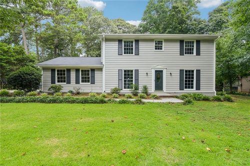 714 Continental Dr, Lawrenceville, GA, 30044-5635 | Card Image