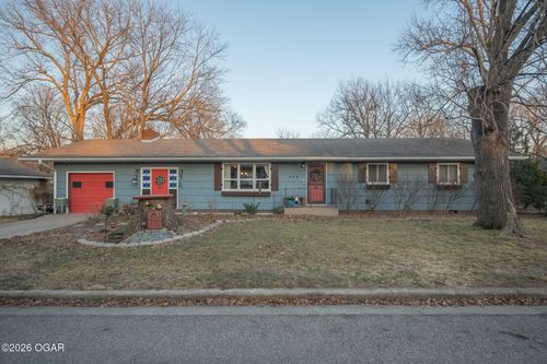 2517 N Miller Avenue, Joplin, MO, 64801 | Card Image