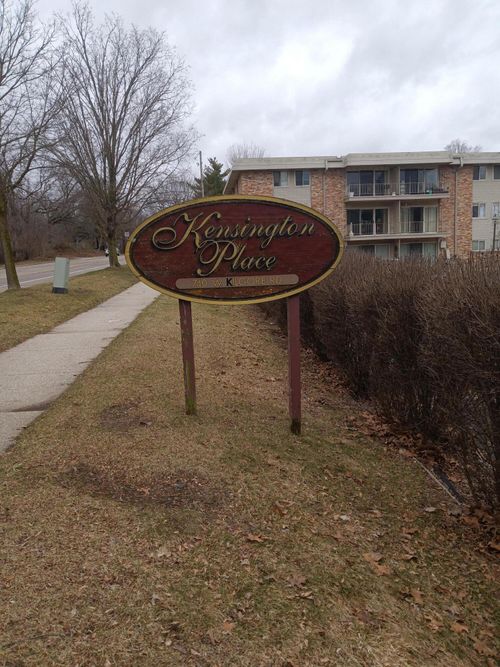 apt-204-756 W Kilgore Rd, Kalamazoo, MI, 49008-3658 | Card Image