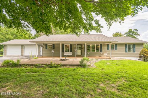 1820 Locust Grove Rd, New Tazewell, TN, 37825-3759 | Card Image