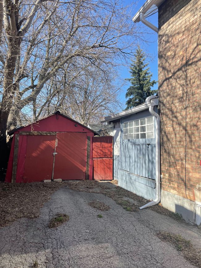 136 Summer St, House other with 3 bedrooms, 2 bathrooms and 2 parking in Oshawa ON | Image 17