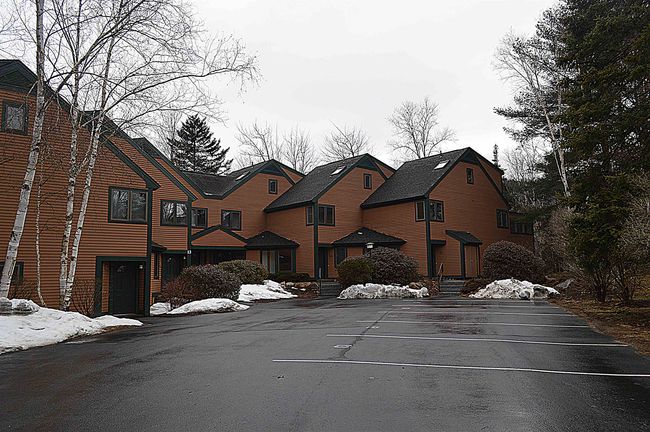 17B - 9 Mountain Sun Way, Condo with 3 bedrooms, 4 bathrooms and null parking in Waterville Valley NH | Image 4