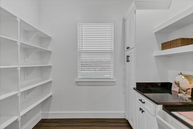 500 Highview Ct, House other with 3 bedrooms, 2 bathrooms and null parking in Godley TX | Image 23