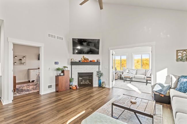1 - 6558 Vista Vly, Condo with 3 bedrooms, 3 bathrooms and null parking in WINDSOR WI | Image 16