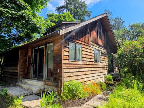 4505 Bedwell Harbour Rd, Pender Island, BC, V0N2M1 | Card Image