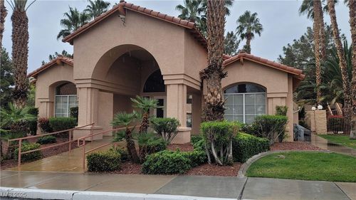 apt-1612-2925 Wigwam Pkwy, Henderson, NV, 89074-2874 | Card Image