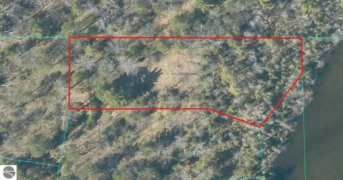 1.24 Acres Snowbowl Rd, Houghton Lake, MI, 48629 | Card Image