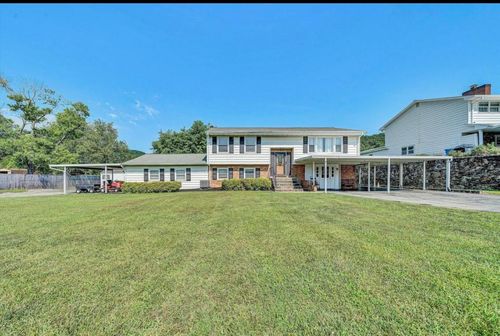 3707 Springvale St Se, Roanoke, VA, 24014-6427 | Card Image