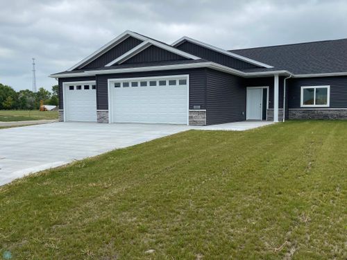 102 18th St Ne, Barnesville, MN, 56514-2805 | Card Image