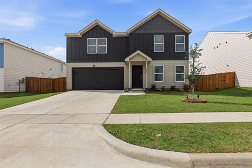 853 Eagles Nest Dr, Cleburne, TX, 76031-5275 | Card Image