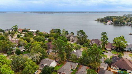 11826 Thoreau Dr, Montgomery, TX, 77356-8903 | Card Image