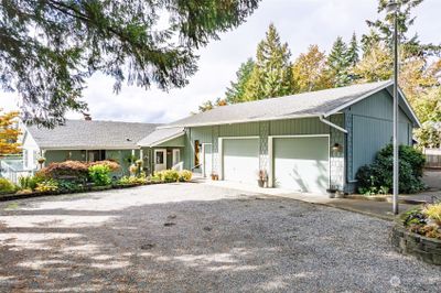 18104 28th Street E, House other with 3 bedrooms, 1 bathrooms and 4 parking in Lake Tapps WA | Image 2